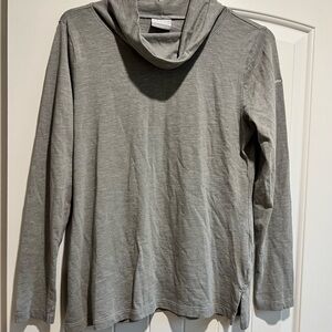 Columbia Light Gray Long Sleeve Shirt